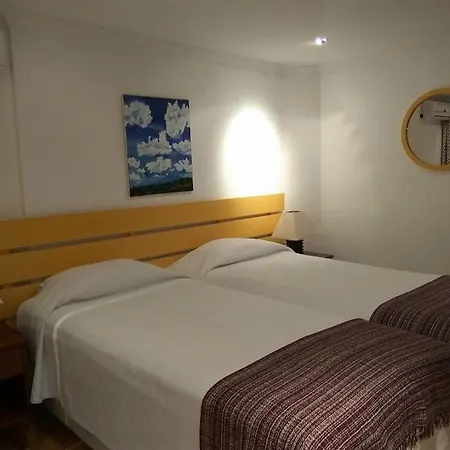 巴拉亚公寓酒店