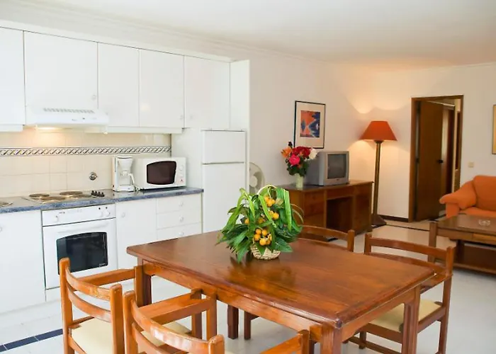 アパートホテル Da Balaia 3*